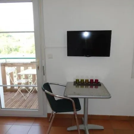 House Le Petit Valentre Сasa de vacaciones