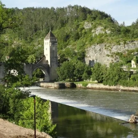 House Le Petit Valentre Cahors